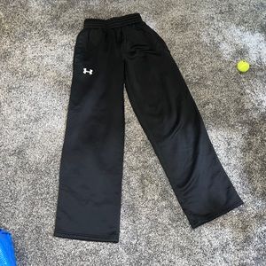 Under Armour black drawstring tie sweat pants size small